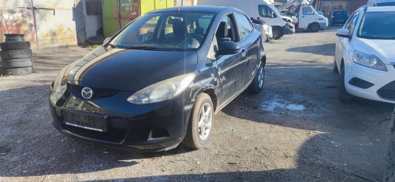 Mazda 2 1.3, снимка 1 - Автомобили и джипове - 48325276