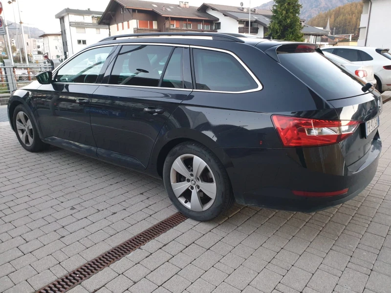 Skoda Superb 2.0tdi.150k.c.4x4, снимка 2 - Автомобили и джипове - 49198372