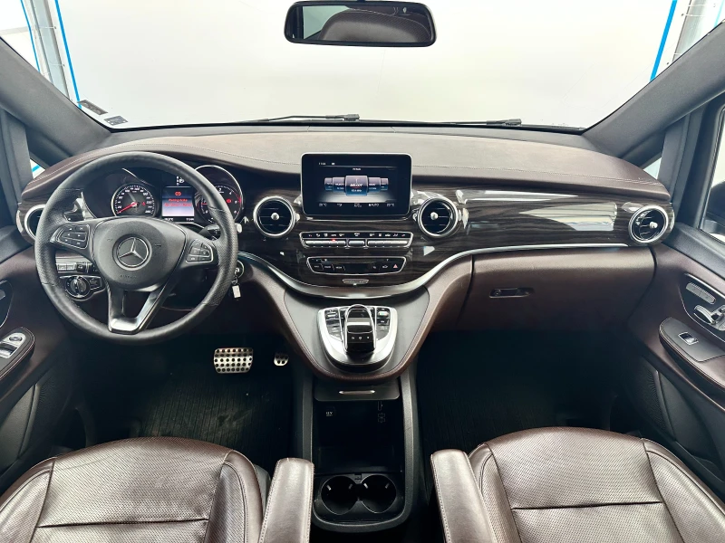 Mercedes-Benz V 300 V 250* Exclusive* 4Matic* Burmester First Class* 3, снимка 5 - Автомобили и джипове - 51906146