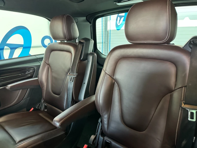 Mercedes-Benz V 300 V 250* Exclusive* 4Matic* Burmester First Class* 3, снимка 9 - Автомобили и джипове - 51906146