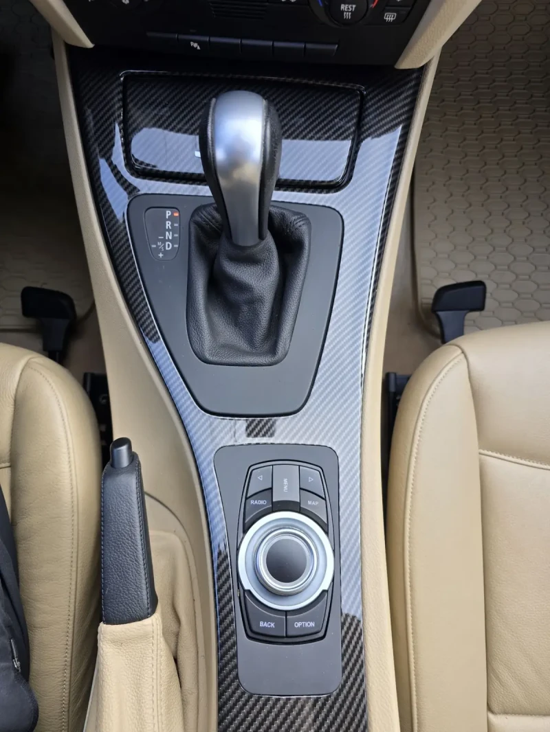 BMW 320 Automat 49383 km, снимка 14 - Автомобили и джипове - 51344173