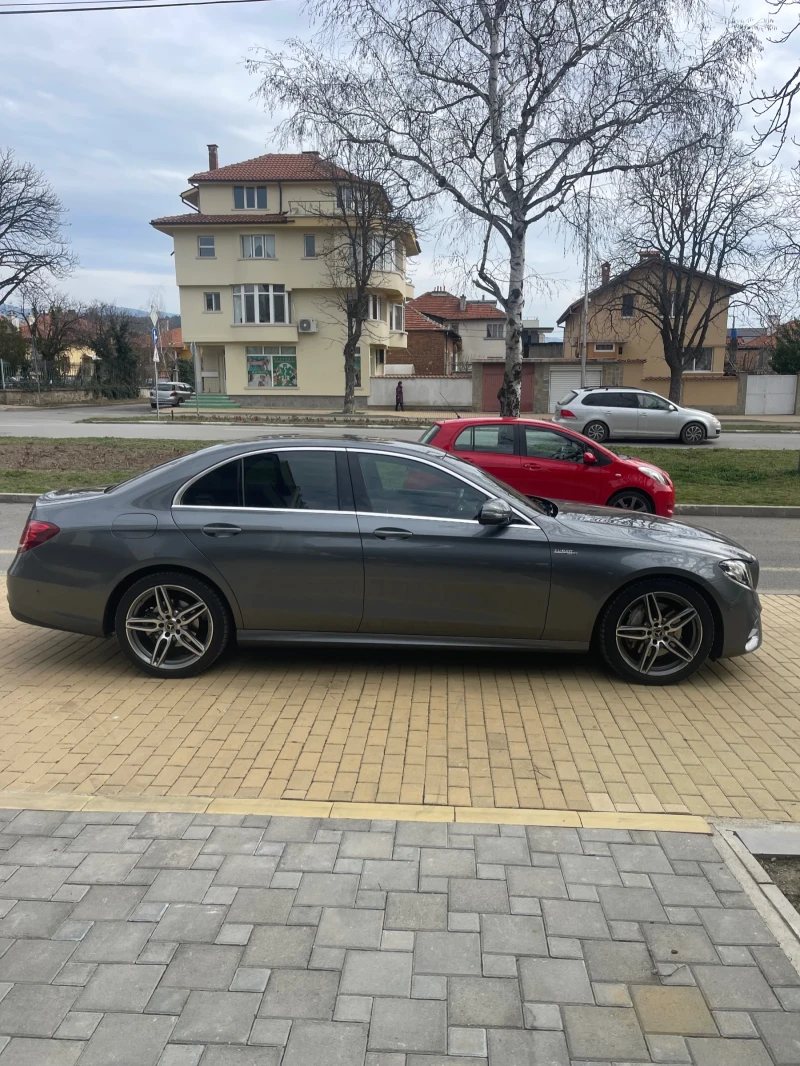 Mercedes-Benz E 220 220CDI 4MATIK, снимка 7 - Автомобили и джипове - 52518173