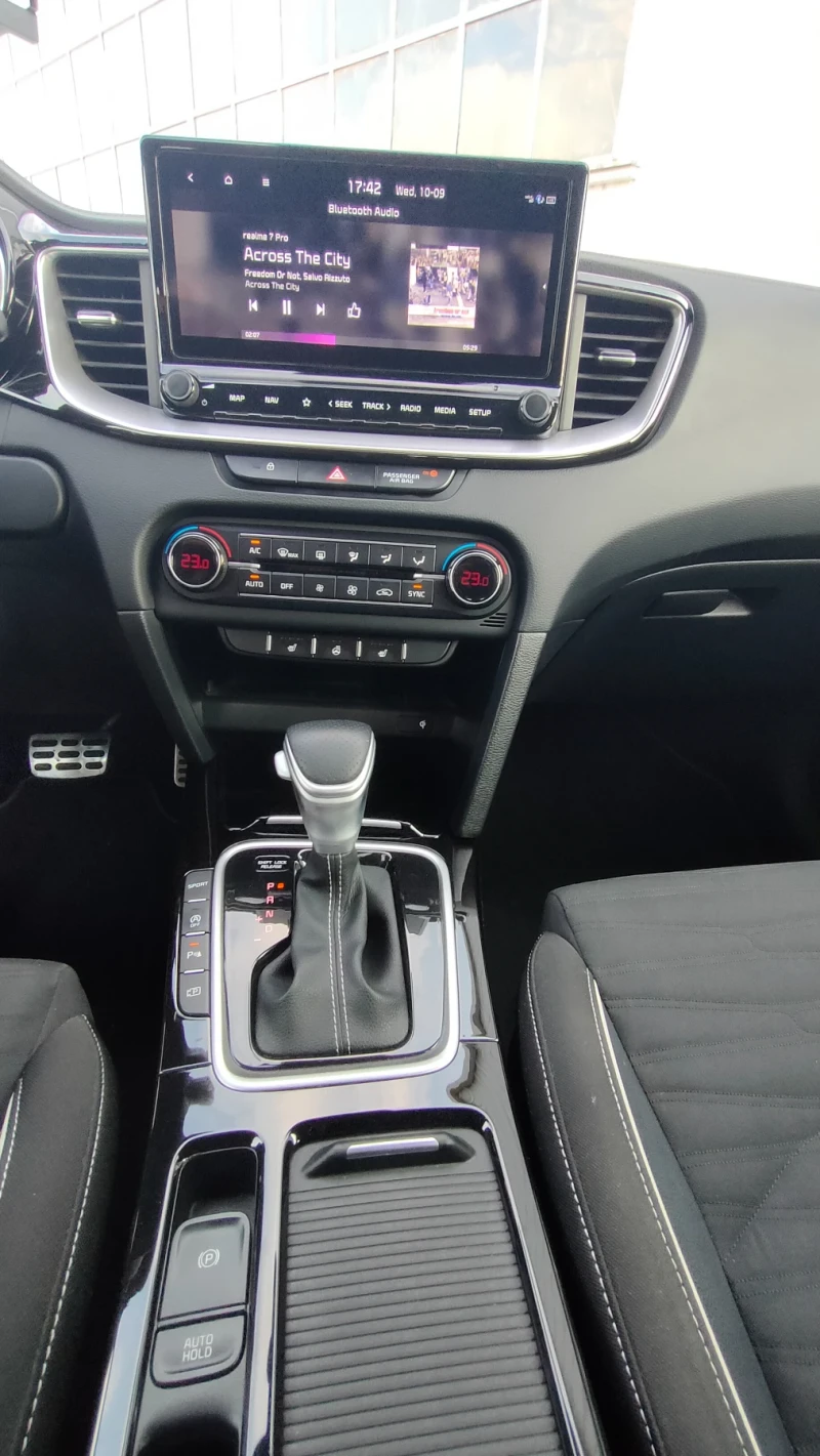 Kia Pro ceed GT Line , снимка 10 - Автомобили и джипове - 52138723