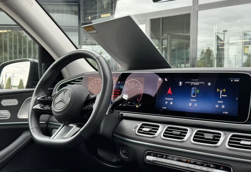 Mercedes-Benz GLS 450 4MATIC AMG Line+ Pano.-Dach+ Distr, снимка 4 - Автомобили и джипове - 51970456