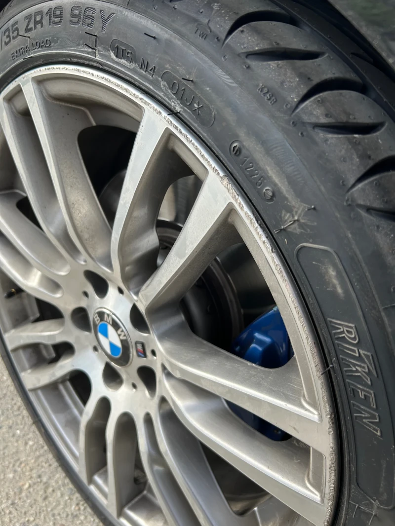 BMW 320 M Performance пакет* Shadow line* Head up* , снимка 8 - Автомобили и джипове - 52383537