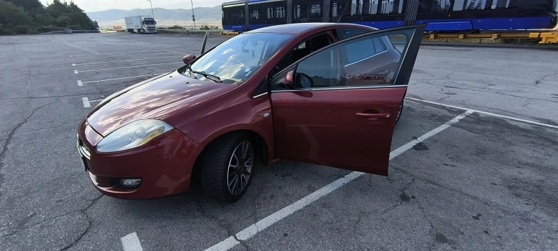 Fiat Bravo, снимка 4 - Автомобили и джипове - 52429642