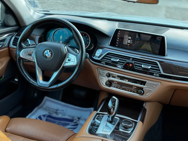 BMW 750 I/ОБДУХВАНЕ/HEAD-UP/CARBON CORE, снимка 13 - Автомобили и джипове - 52536431