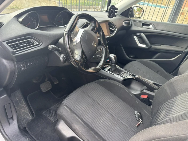 Peugeot 308 Автоматик Дизел, снимка 7 - Автомобили и джипове - 52603520
