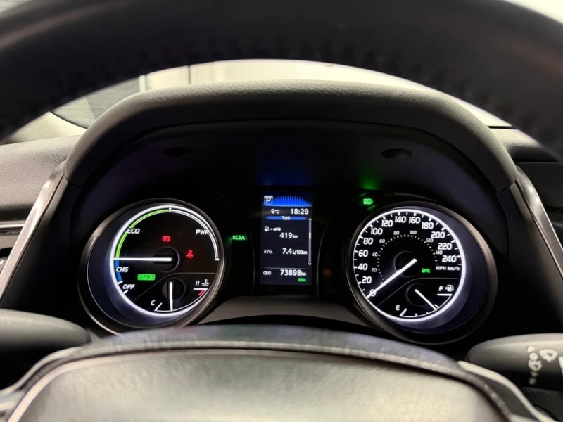 Toyota Camry * Hybrid * CARFAX * БЕЗ ПЪРВОНАЧАЛНА ВНОСКА, снимка 8 - Автомобили и джипове - 52935289