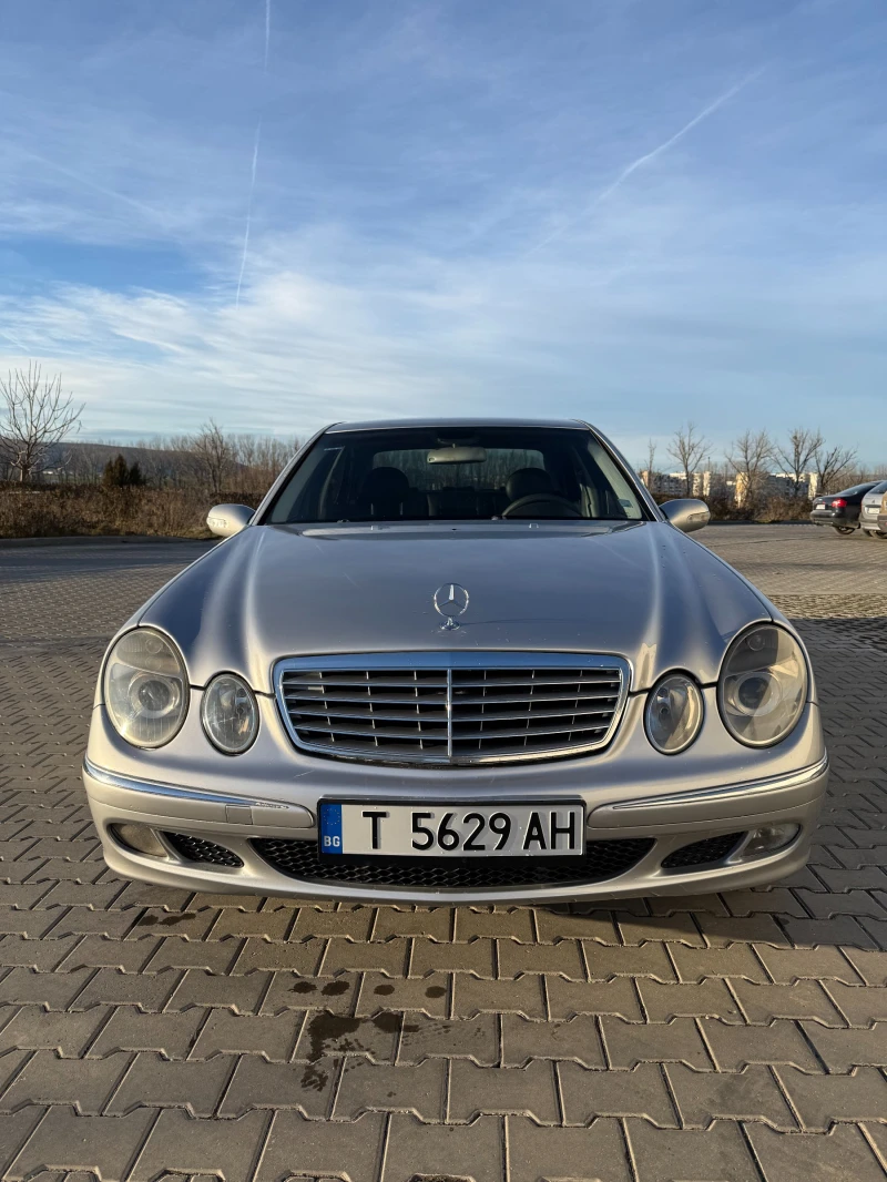 Mercedes-Benz E 270, снимка 8 - Автомобили и джипове - 52958193