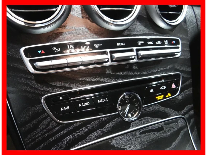 Mercedes-Benz C 450 AMG 4MATIC* NAVI* Камера* Пано* Подгрев* Без инциденти, снимка 9 - Автомобили и джипове - 52978446