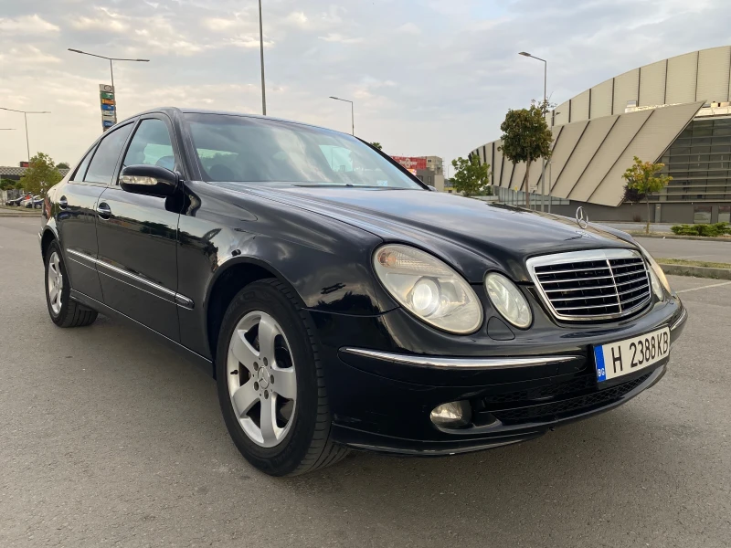 Mercedes-Benz E 280 3.0 CDi, снимка 3 - Автомобили и джипове - 53036927