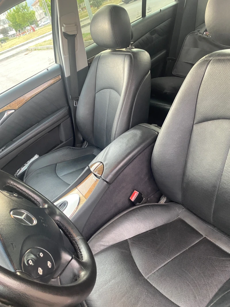 Mercedes-Benz E 280 3.0 CDi, снимка 9 - Автомобили и джипове - 53036927