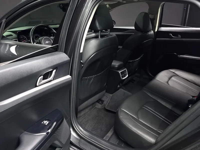 Kia K5 2.0 Prestige, снимка 12 - Автомобили и джипове - 56016220