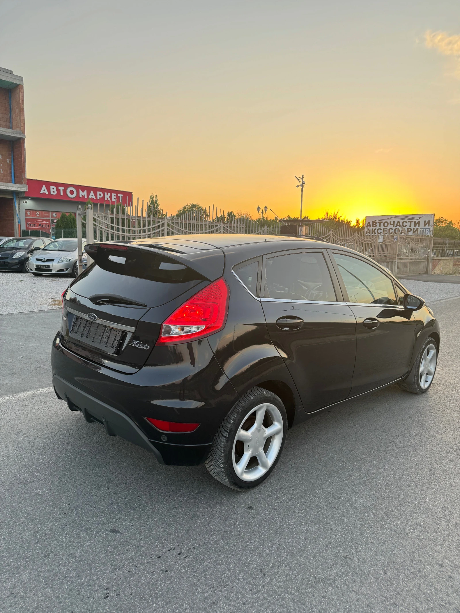 Ford Fiesta 1.6 - изображение 4