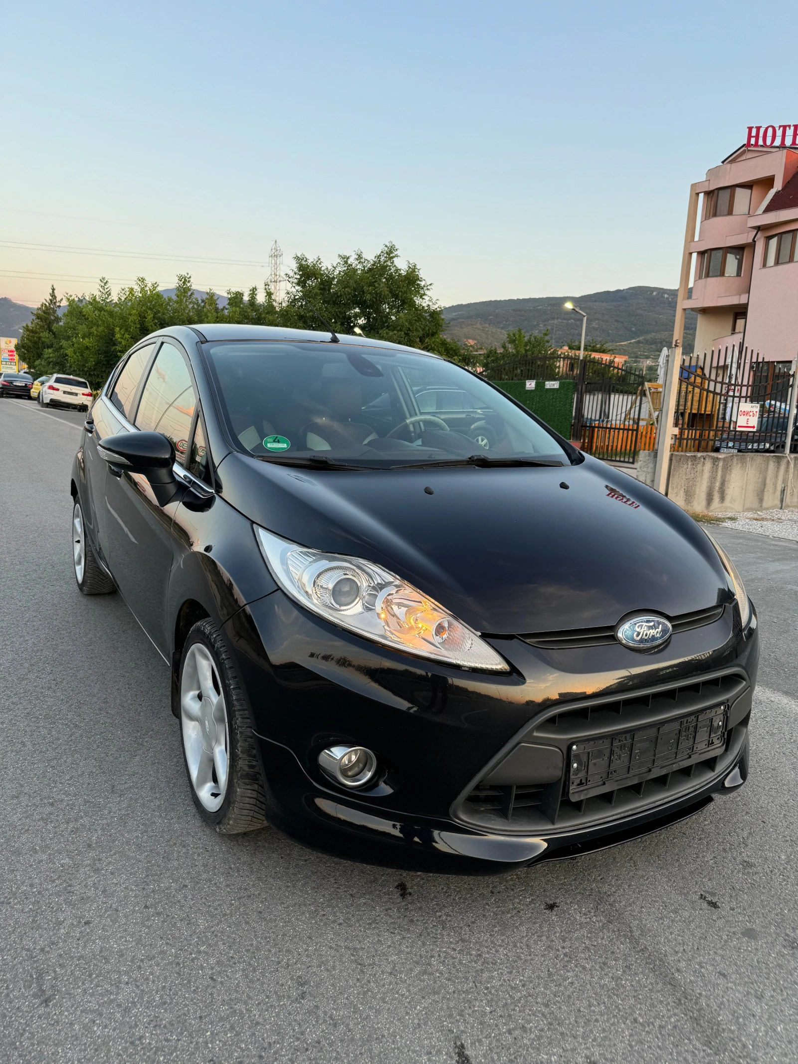 Ford Fiesta 1.6 - изображение 2