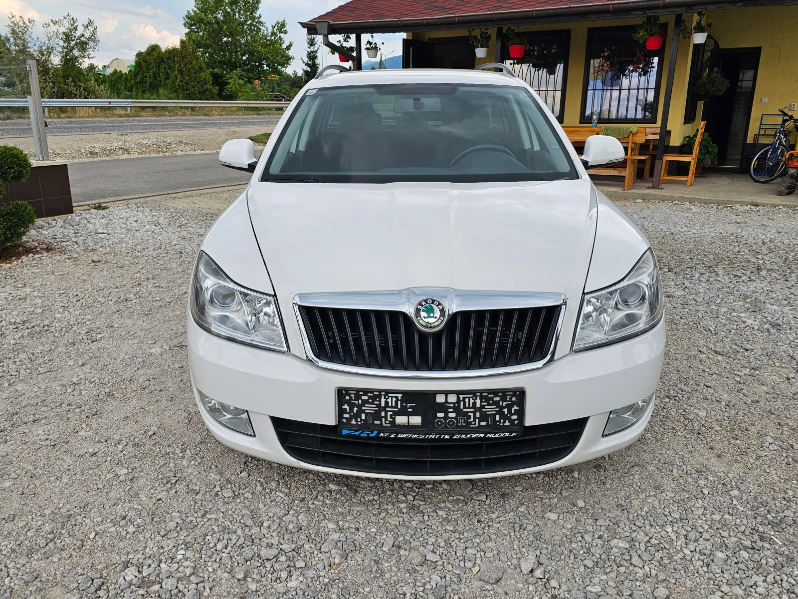 Skoda Octavia 1.2 КЛИМАТИК РЕАЛНИ КИЛОМЕТРИ - изображение 8