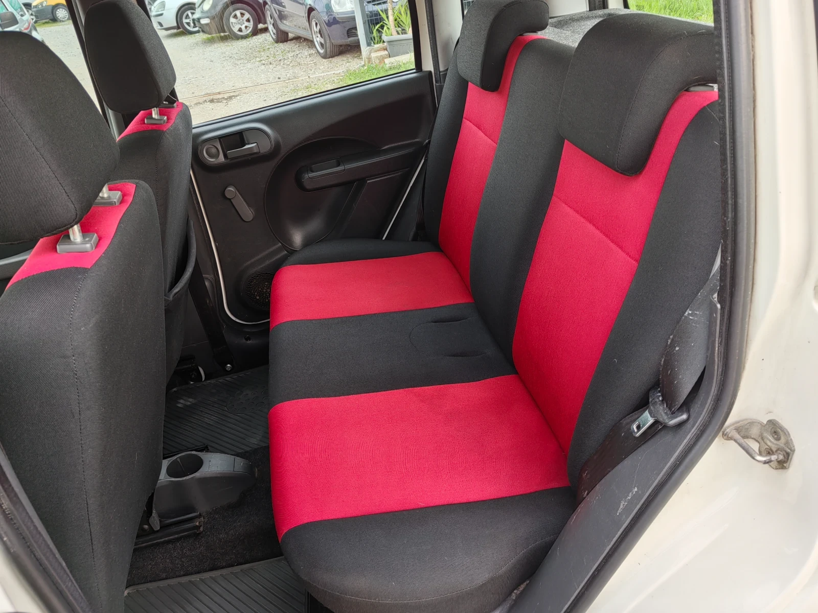 Fiat Panda 1.2i  4x4. 60ps - изображение 10