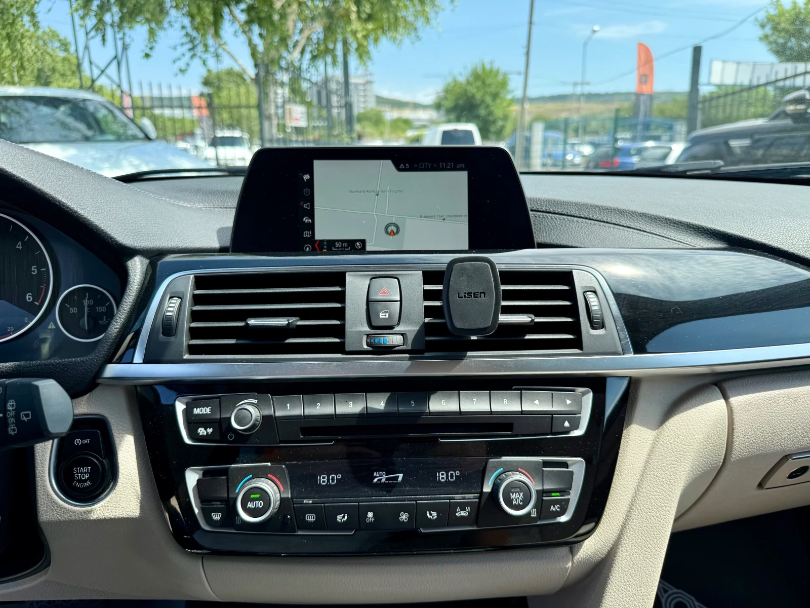 BMW 320 d AT8 Luxury Lune | Mobile.bg   16