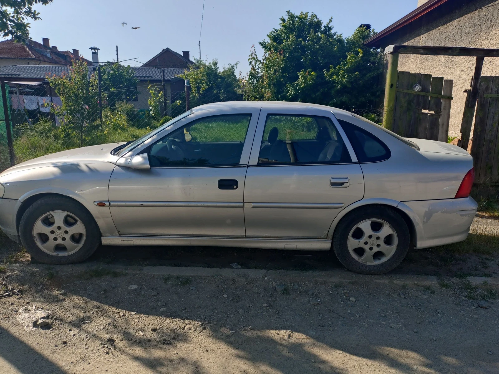 Opel Vectra Б - изображение 2