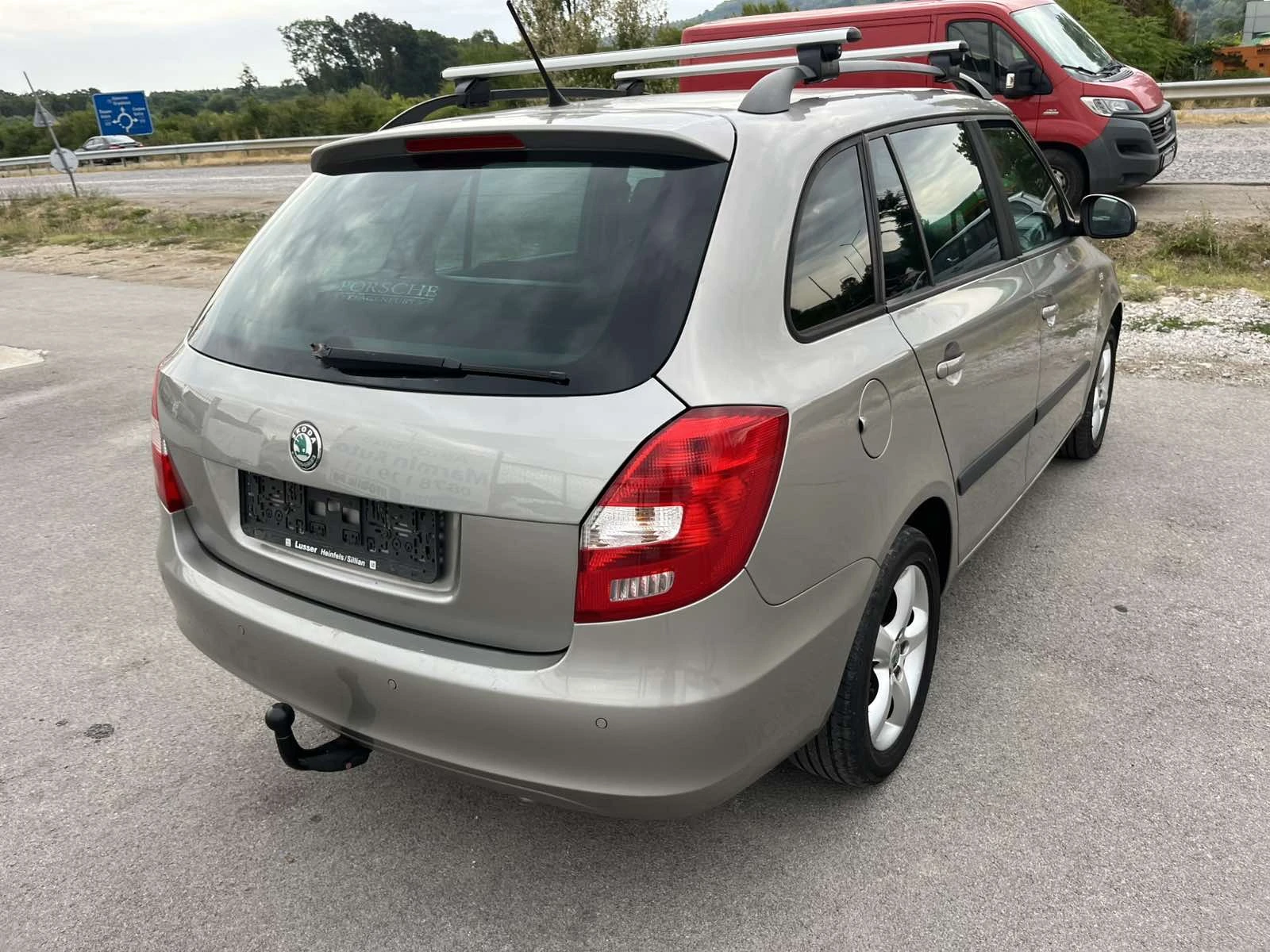Skoda Fabia 1.6TDI 90кс COMMON RAIL EURO 5 КЛИМАТРОНИК  - изображение 4