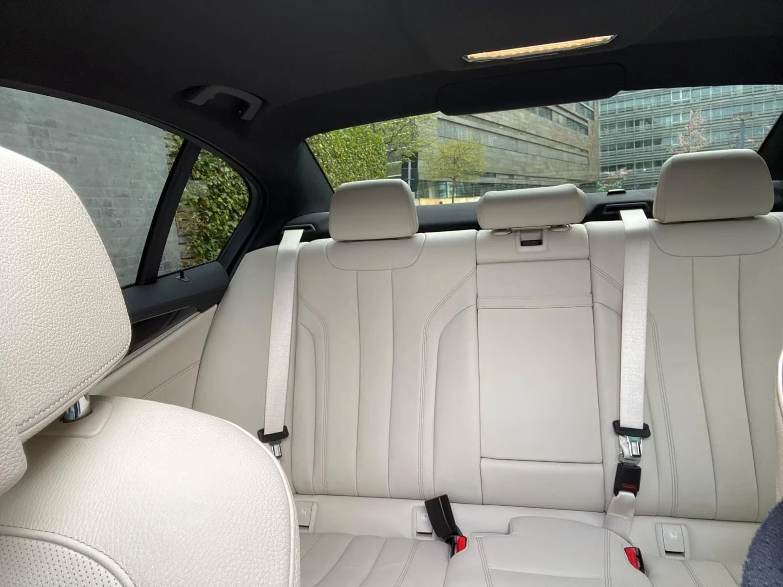 BMW 540 i/M-SPORT/360CAM/HUD/ACC/170D - изображение 6