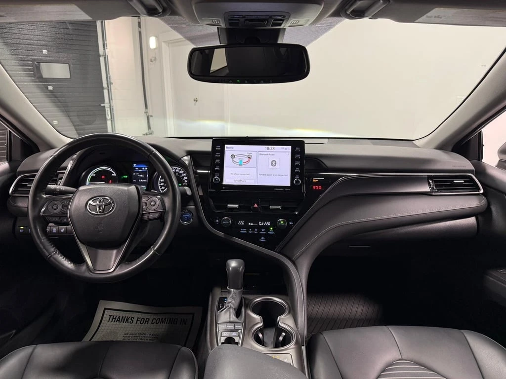 Toyota Camry * Hybrid * CARFAX * БЕЗ ПЪРВОНАЧАЛНА ВНОСКА - изображение 9