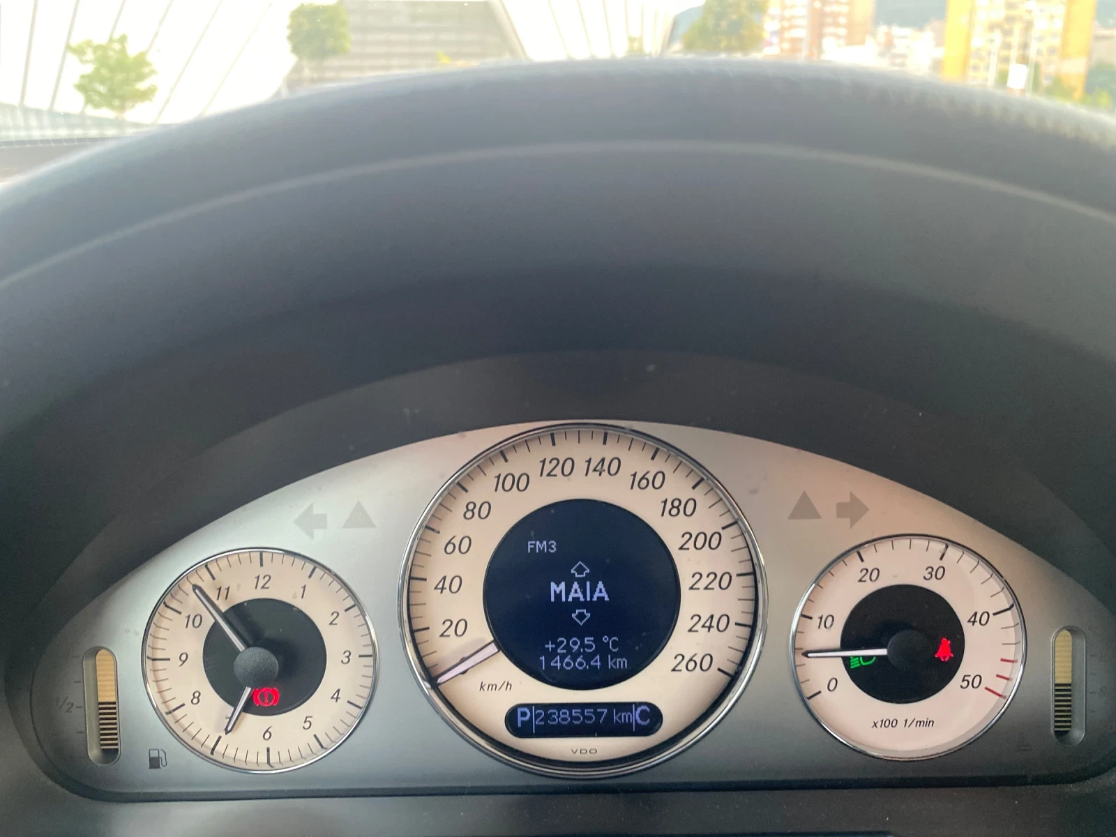 Mercedes-Benz E 280 3.0 CDi - изображение 8