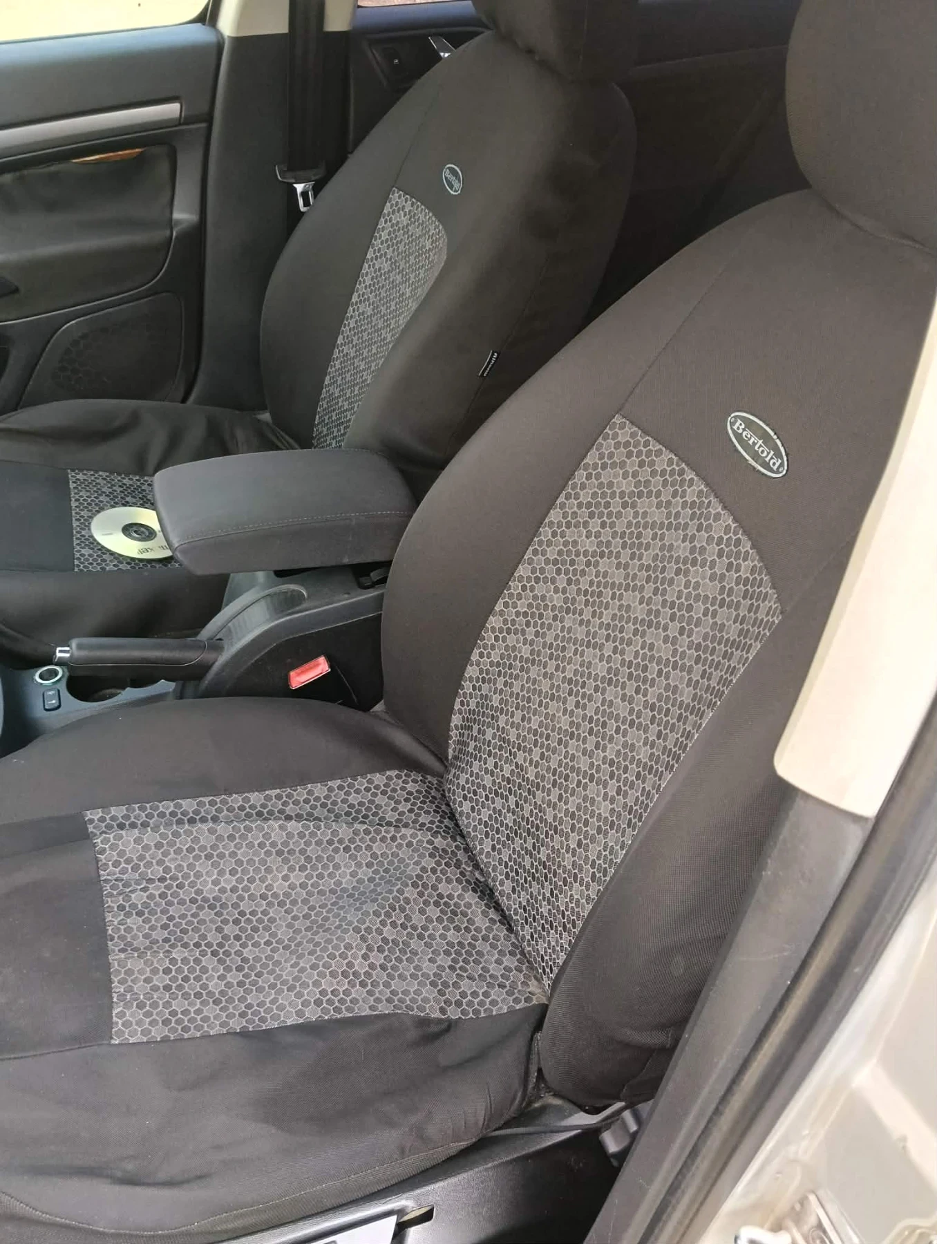 Skoda Octavia, снимка 6 - Автомобили и джипове - 53866547