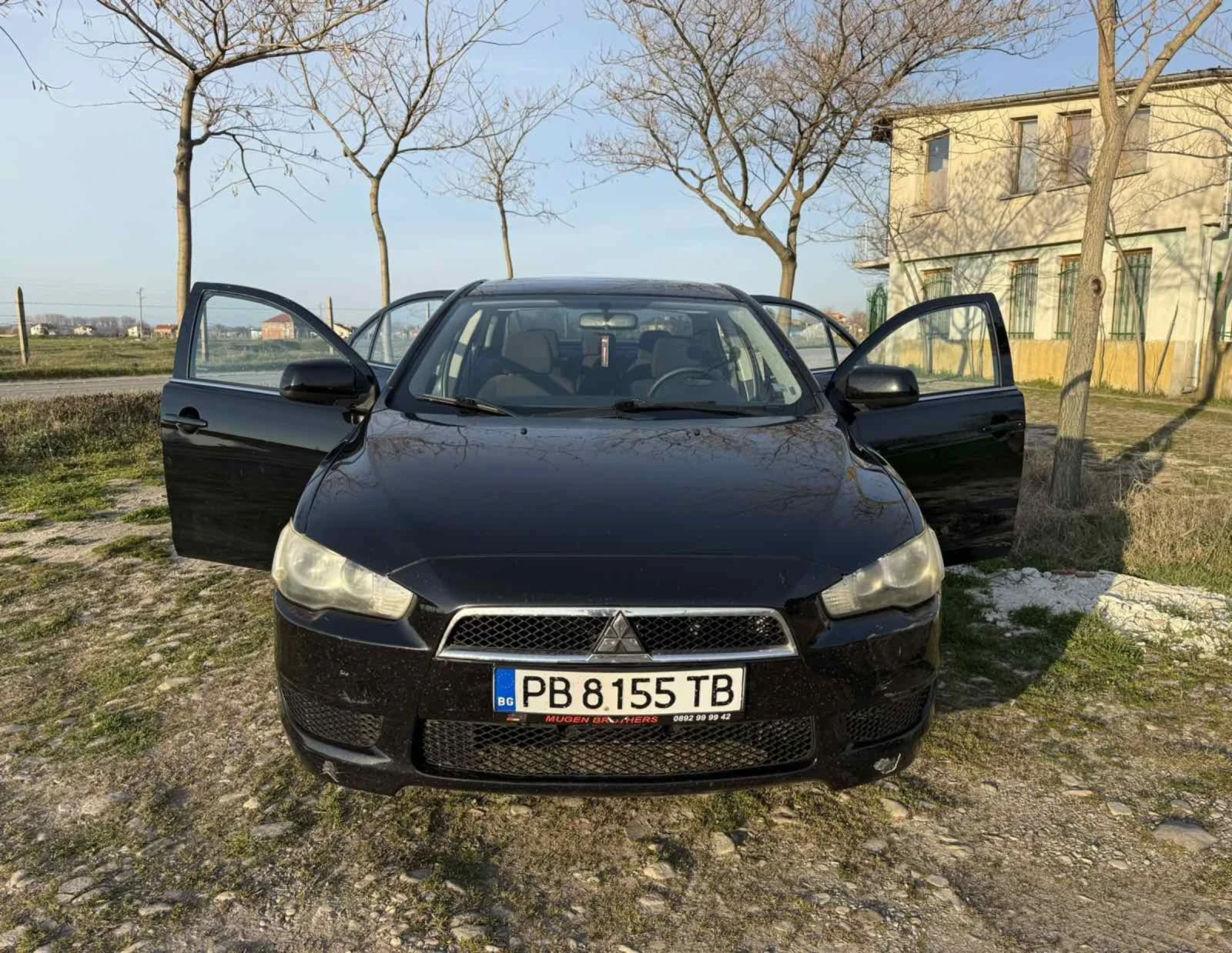Mitsubishi Lancer 1.5 бензин, снимка 4 - Автомобили и джипове - 53878331