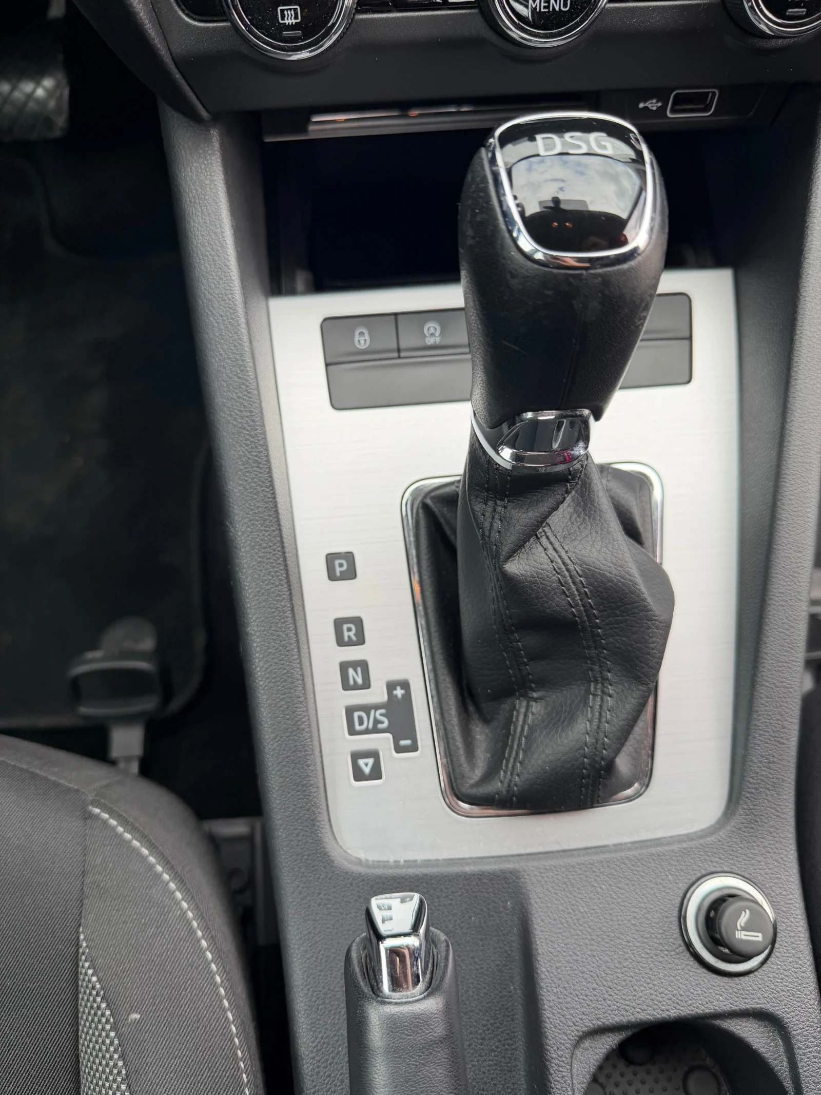 Skoda Octavia, снимка 11 - Автомобили и джипове - 53900508