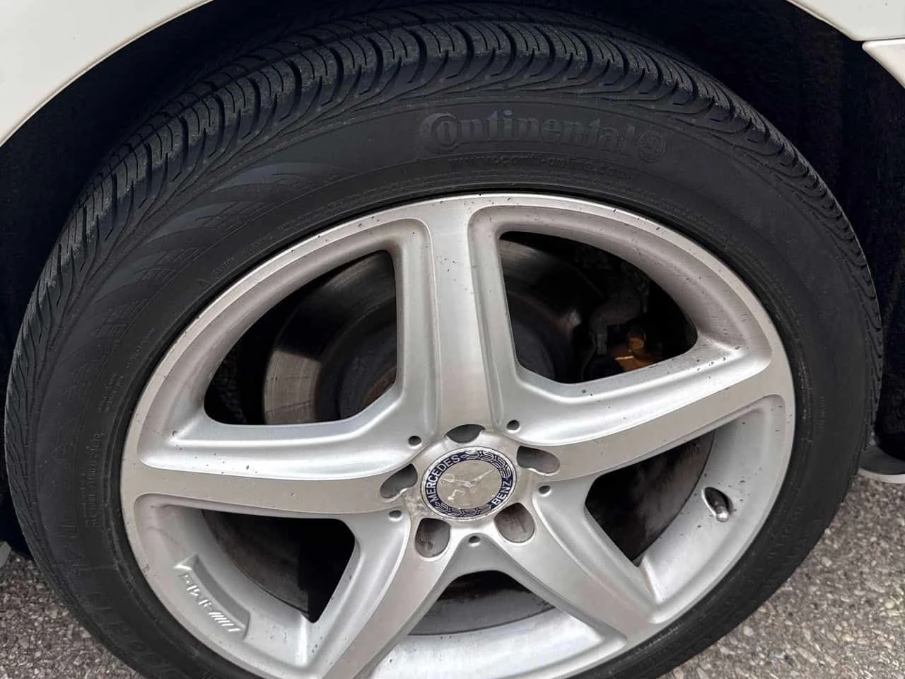 Mercedes-Benz CLS 550 CARFAX, снимка 13 - Автомобили и джипове - 54107139