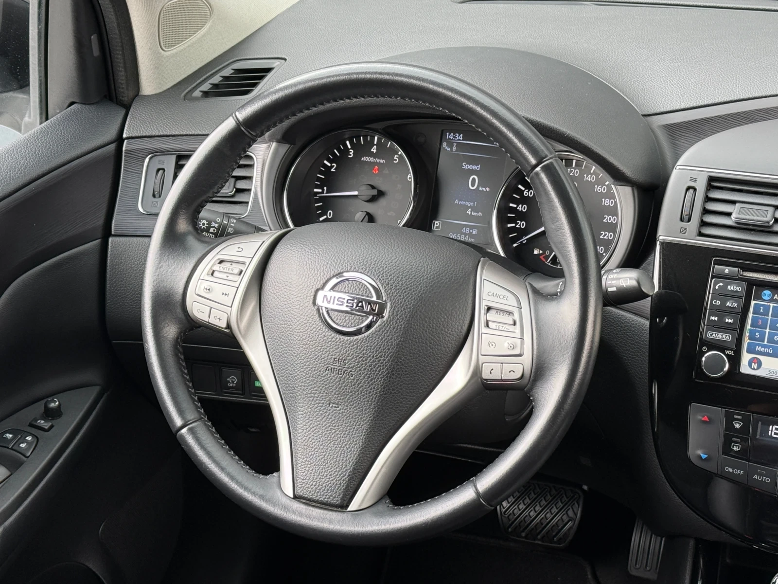 Nissan Pulsar 1.2TCe, Tekna+ Автоматик! * 96 000км* Service Book, снимка 9 - Автомобили и джипове - 54358021