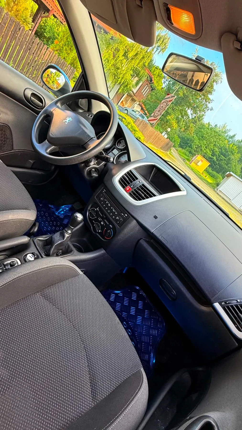 Peugeot 206 1.4 HDI  75к.с.  206 + , снимка 16 - Автомобили и джипове - 54825055