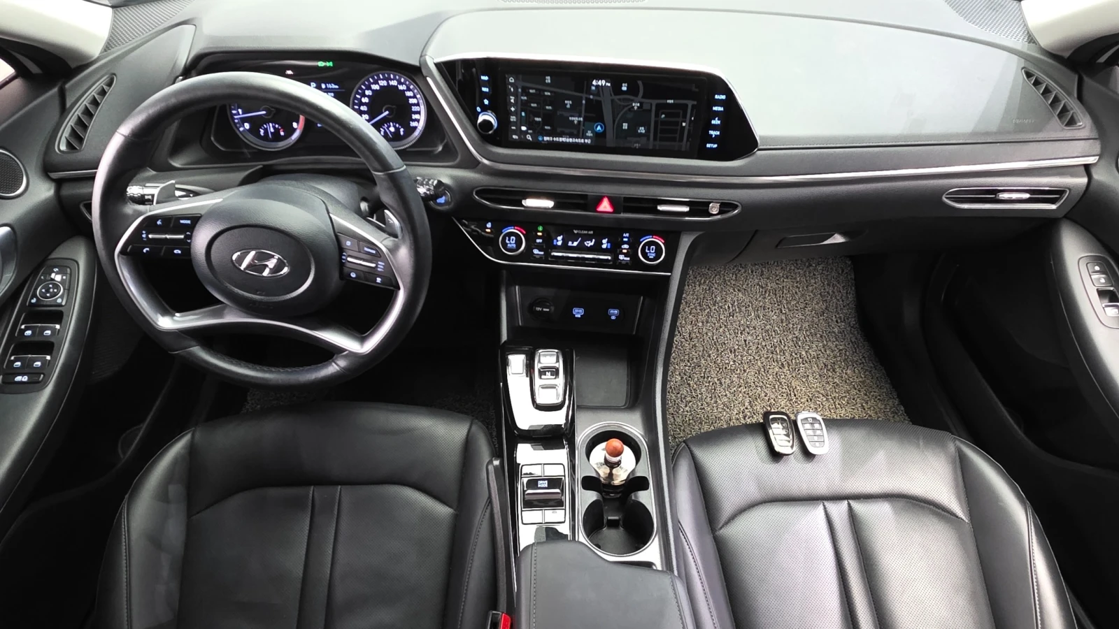 Hyundai Sonata 1.6 Premium Family, снимка 7 - Автомобили и джипове - 55003608