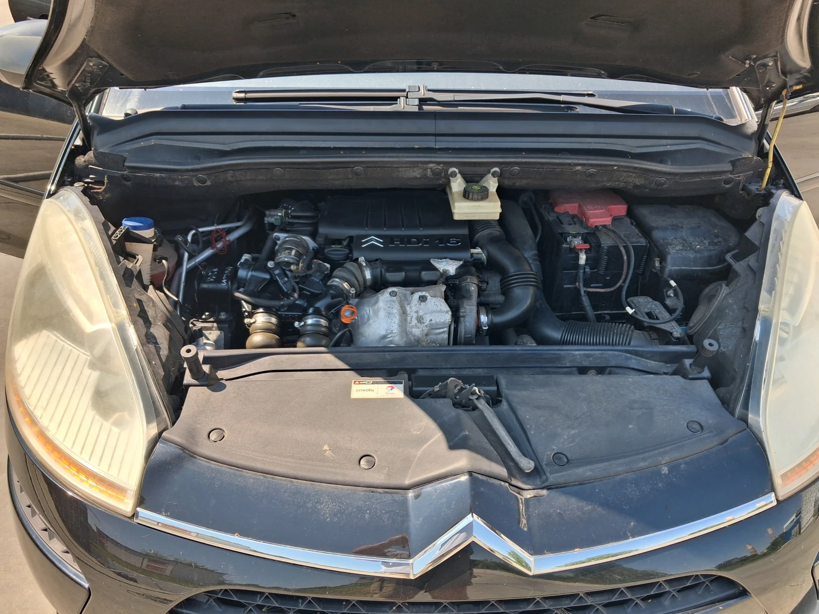 Citroen C4 Picasso, снимка 3 - Автомобили и джипове - 55061898