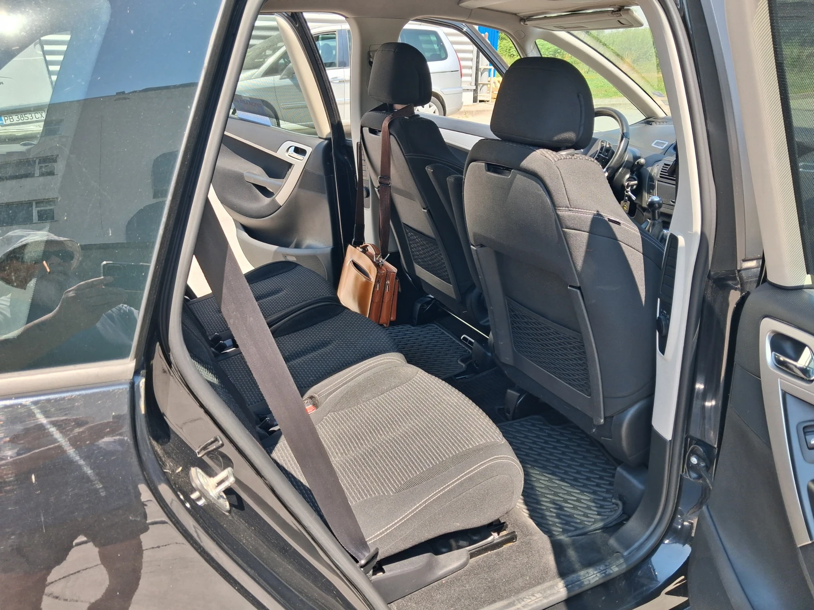 Citroen C4 Picasso, снимка 8 - Автомобили и джипове - 55061898