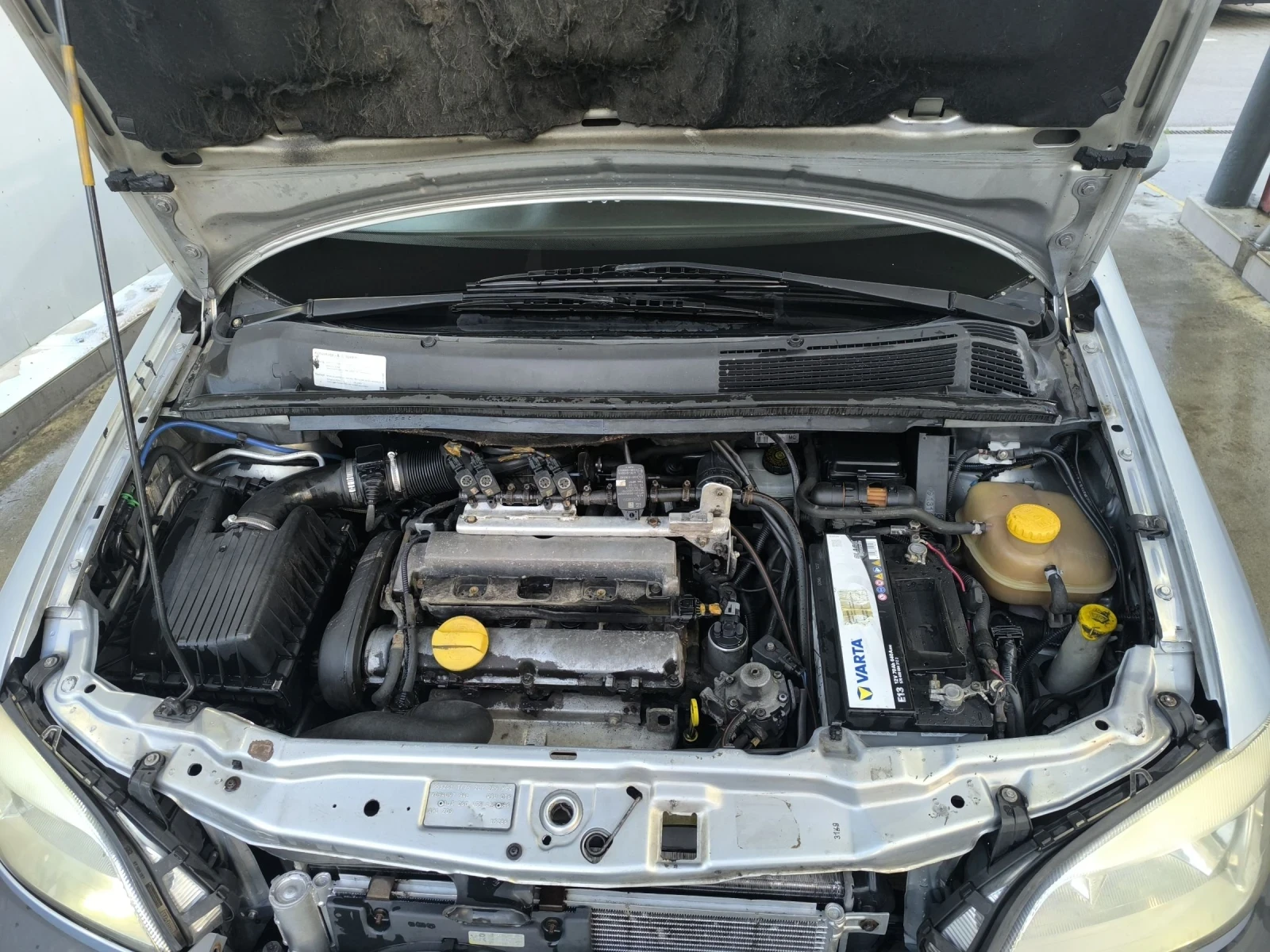Opel Zafira A, снимка 7 - Автомобили и джипове - 55104777