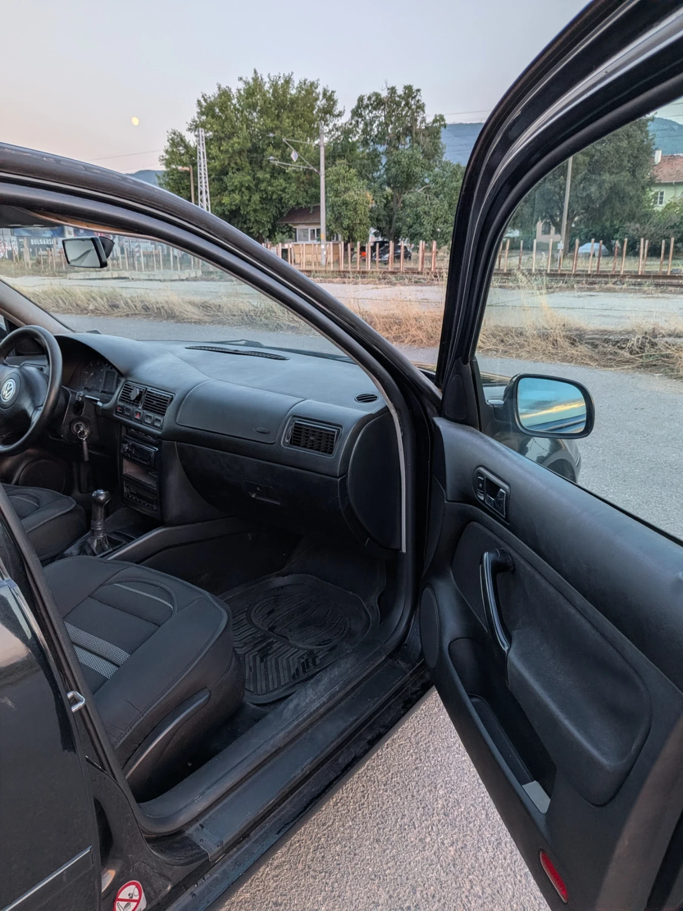 VW Golf, снимка 11 - Автомобили и джипове - 55806503