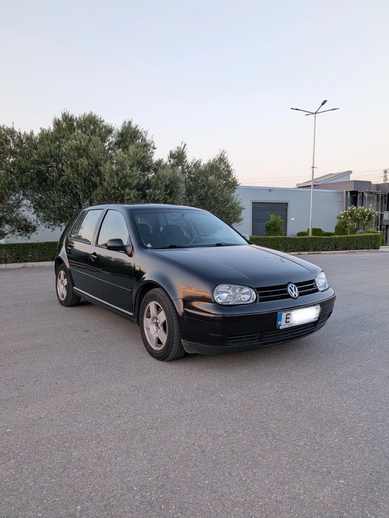 VW Golf, снимка 2 - Автомобили и джипове - 55806503