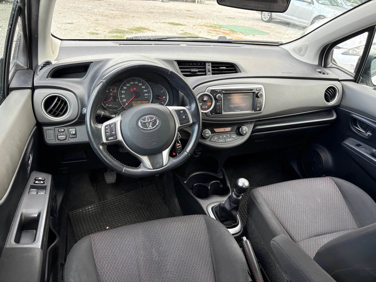 Toyota Yaris 1.4D4d/NAVI/6ск., снимка 9 - Автомобили и джипове - 55928343