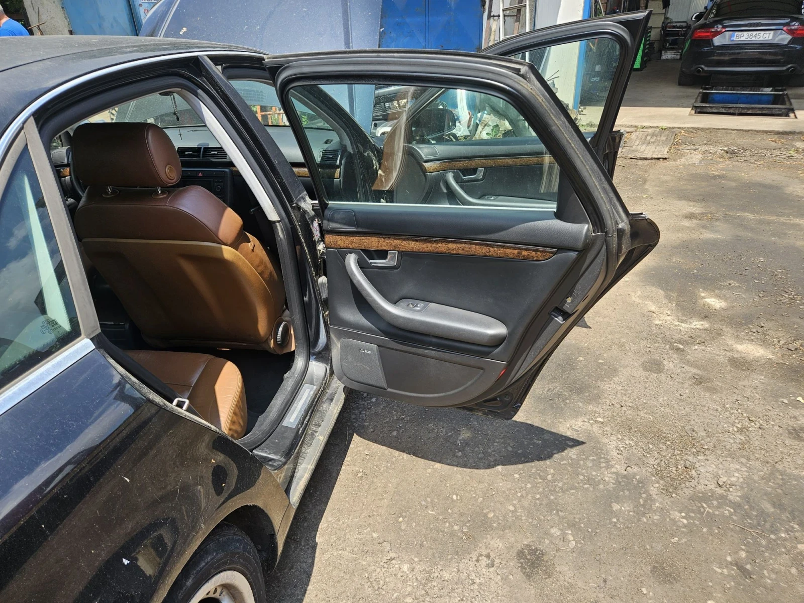 Audi A4, снимка 4 - Автомобили и джипове - 55951659