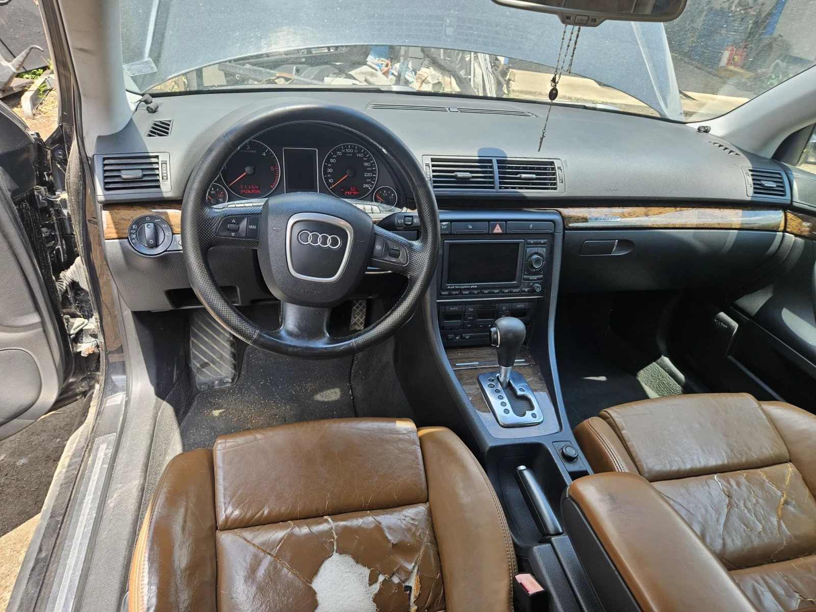 Audi A4, снимка 9 - Автомобили и джипове - 55951659