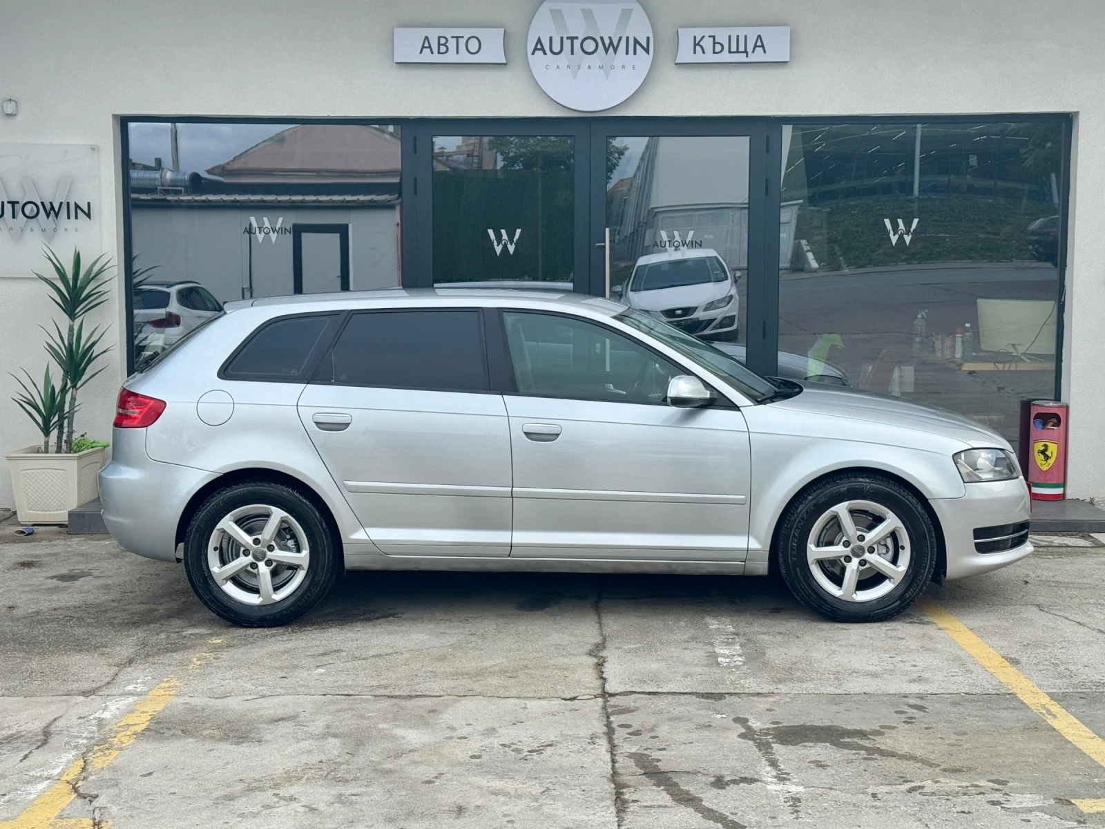 Audi A3 1.6 ТDI 105HP / FACE / NAVI , снимка 6 - Автомобили и джипове - 56085495