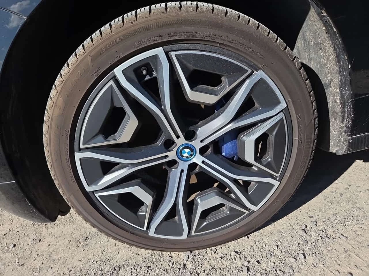 BMW iX XDRIVE40  CARFAX, снимка 6 - Автомобили и джипове - 56181664