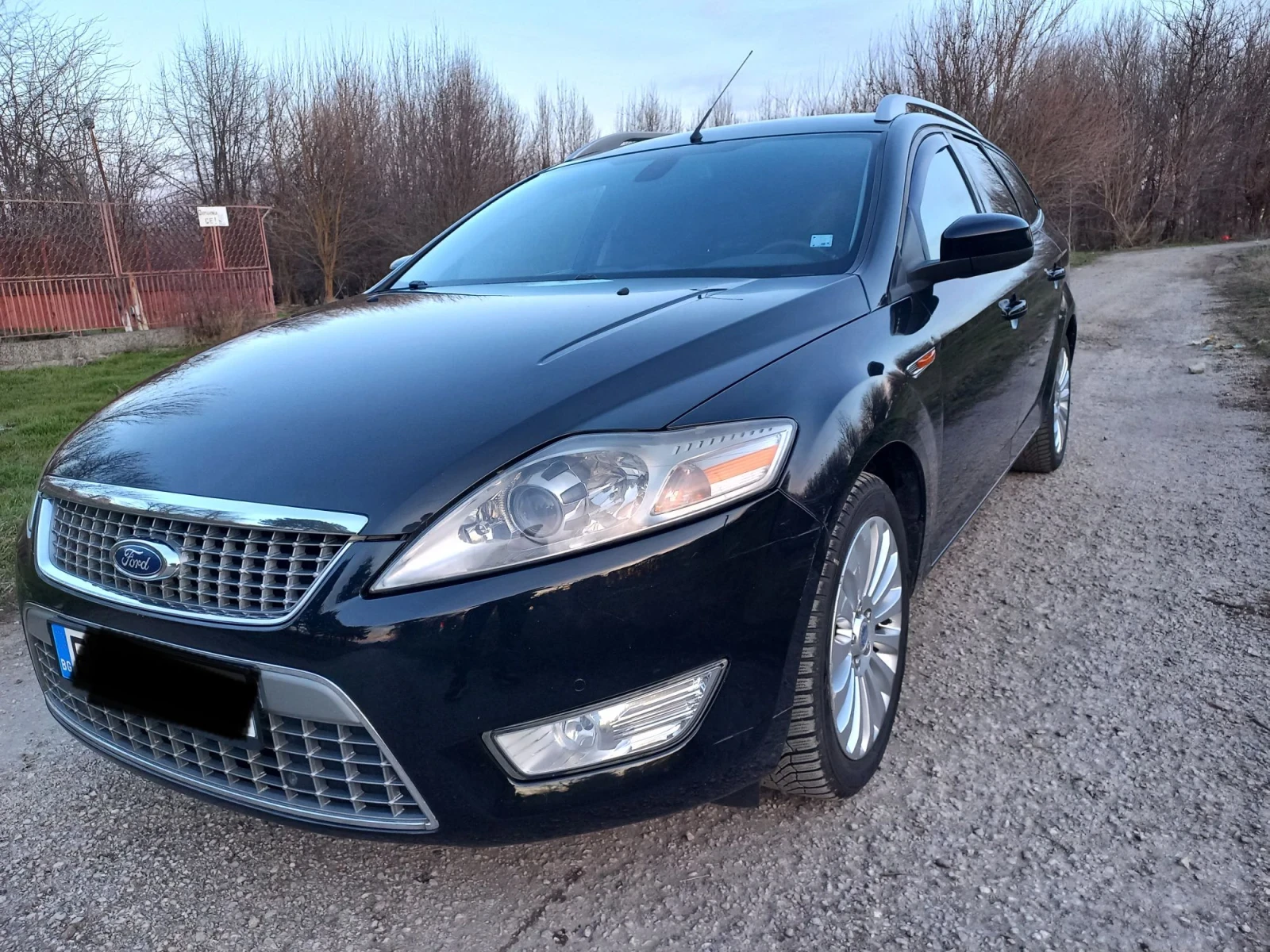 Ford Mondeo 2.0 Tdci TITANIUM, снимка 2 - Автомобили и джипове - 56570443
