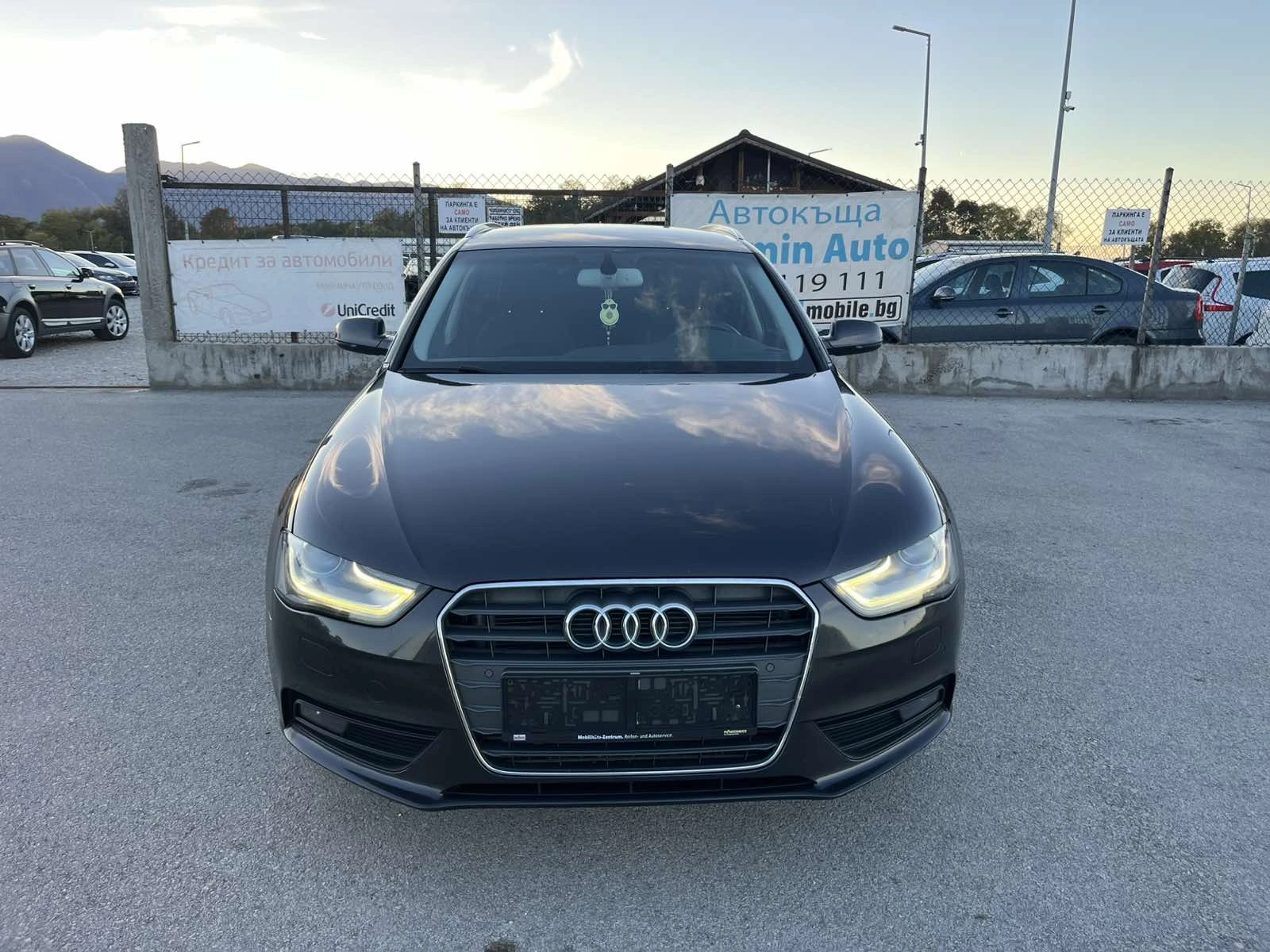 Audi A4 2.0 COMMON RAIL 120�� ������ NAVI ��������� | Mobile.bg � ����������� 2
