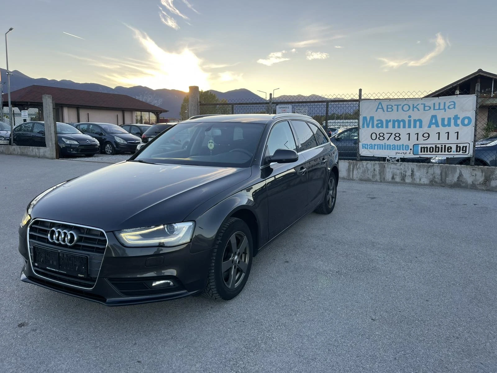 Audi A4 2.0 COMMON RAIL 120кс КСЕНОН NAVI АВТОПИЛОТ