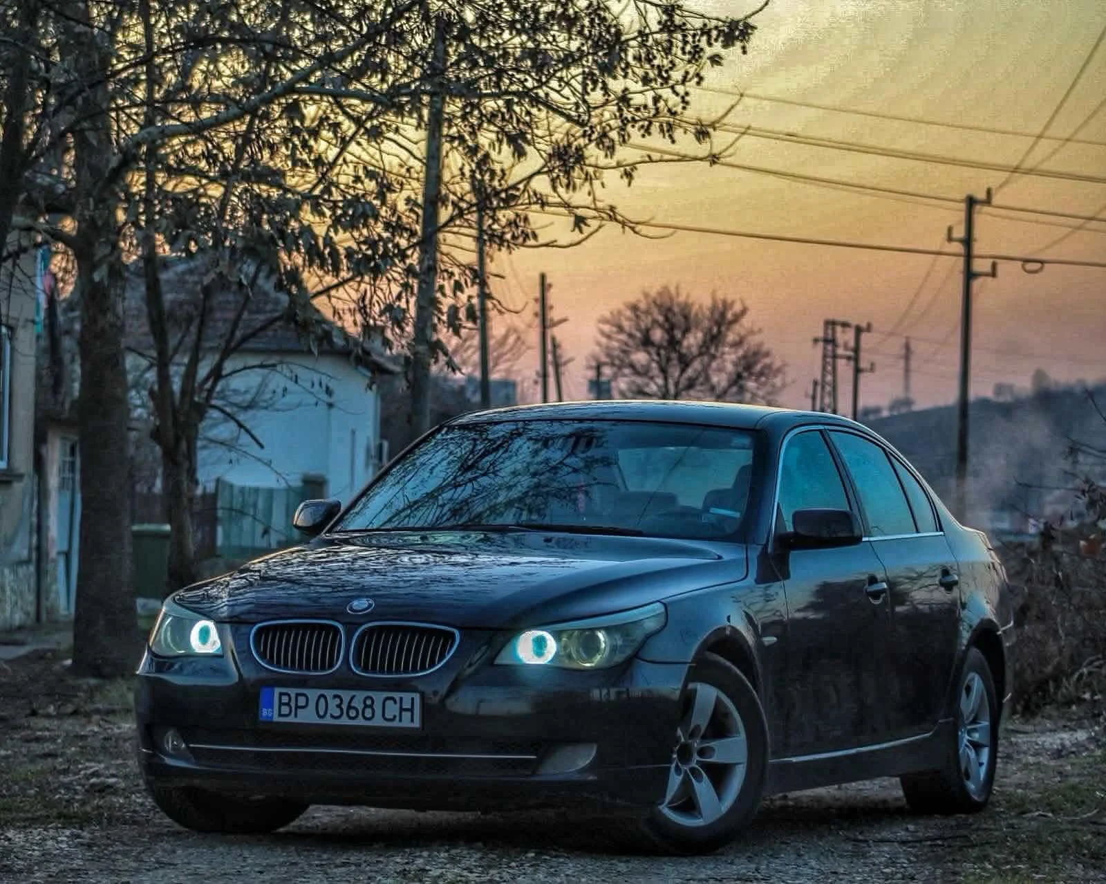 BMW 523 23000