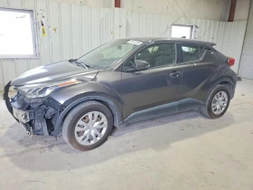 ������ Toyota C-HR